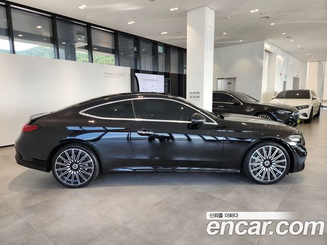 Mercedes-Benz CLE-Class (C236) CLE450 4MATIC Coupe 2025 — фото 9