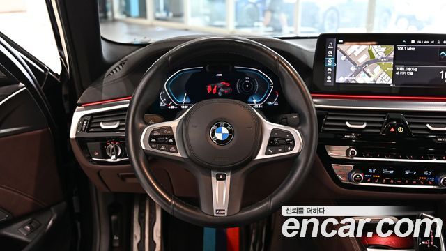 BMW 5 Series (G30) 523d xDrive M Sport 2023 — фото 15
