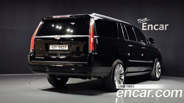 Cadillac Escalade 6.2 ESV 4th 2017 — фото 2