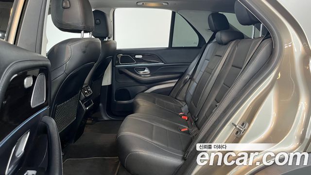 Mercedes-Benz GLE-Class (W167) GLE300d 4MATIC 2022 — фото 16