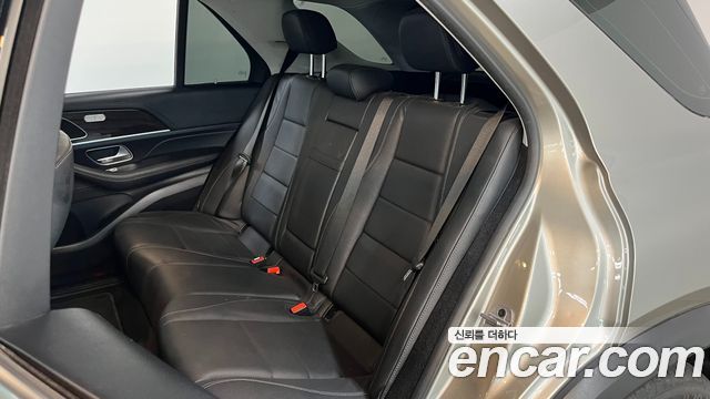 Mercedes-Benz GLE-Class (W167) GLE300d 4MATIC 2022 — фото 17