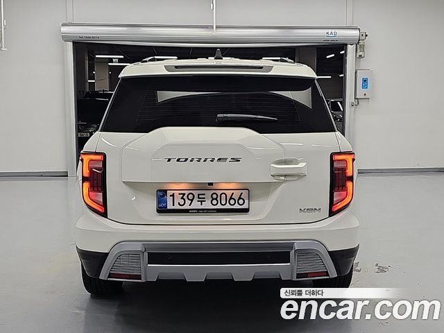 KG Mobility (SsangYong) Torres Gasoline 1.5 2WD T5 2026 — фото 3