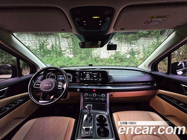 Kia Carnival (IV) Gasoline 9-Seater Prestige 2023 — фото 9