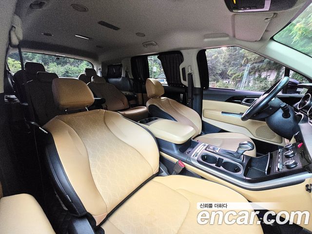 Kia Carnival (IV) Gasoline 9-Seater Prestige 2023 — фото 18