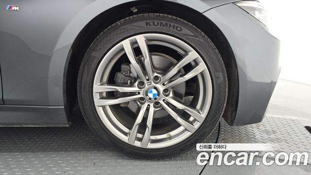 BMW 3 Series (F30) 320i M Sport Shadow 2018 — фото 21