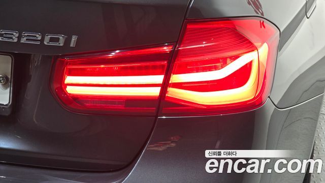 BMW 3 Series (F30) 320i M Sport Shadow 2018 — фото 23