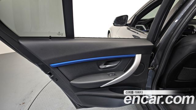 BMW 3 Series (F30) 320i M Sport Shadow 2018 — фото 25