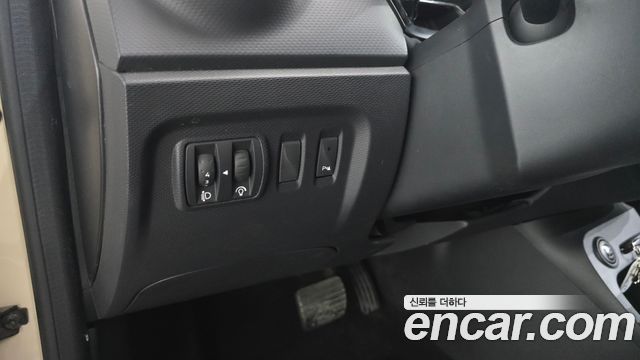 Renault Korea QM3 LE 2015 — фото 29