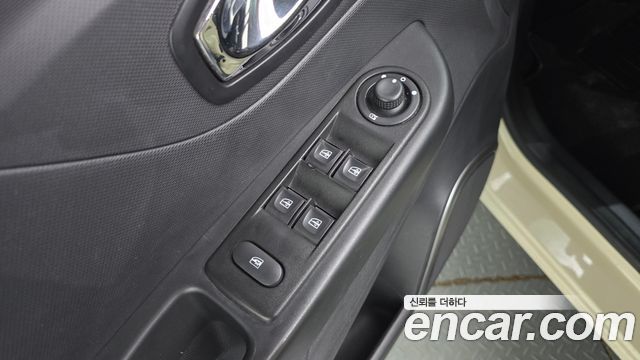 Renault Korea QM3 LE 2015 — фото 32