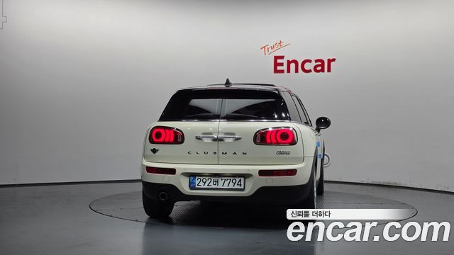 MINI Cooper Clubman Standard 2nd 2019 — фото 4