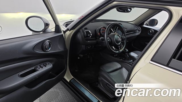 MINI Cooper Clubman Standard 2nd 2019 — фото 10