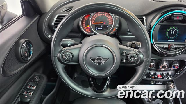 MINI Cooper Clubman Standard 2nd 2019 — фото 12
