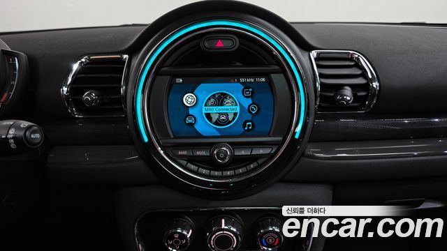 MINI Cooper Clubman Standard 2nd 2019 — фото 31