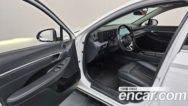 Hyundai Sonata The Edge (DN8) 2.0 Premium 2024 — фото 10