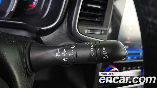 Renault Korea QM6 2.0 GDe LE Signature 2WD 2023 — фото 13