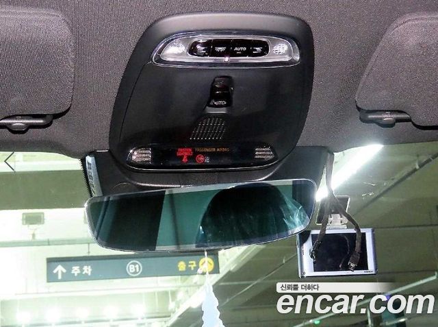 Volvo XC90 (II) T8 R-Design Hybrid 2021 — фото 18