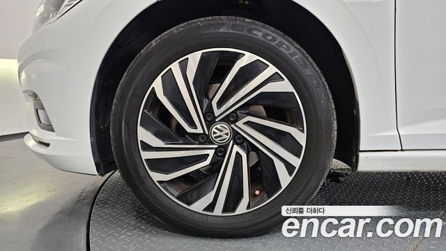 Volkswagen Jetta (VII) 1.4 TSI Prestige 2020 — фото 5