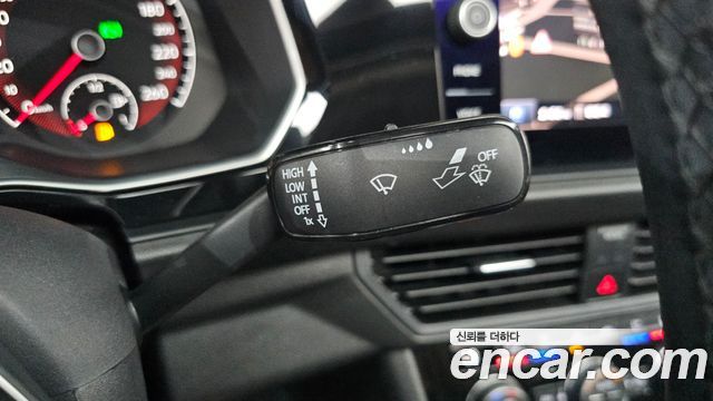 Volkswagen Jetta (VII) 1.4 TSI Prestige 2020 — фото 28