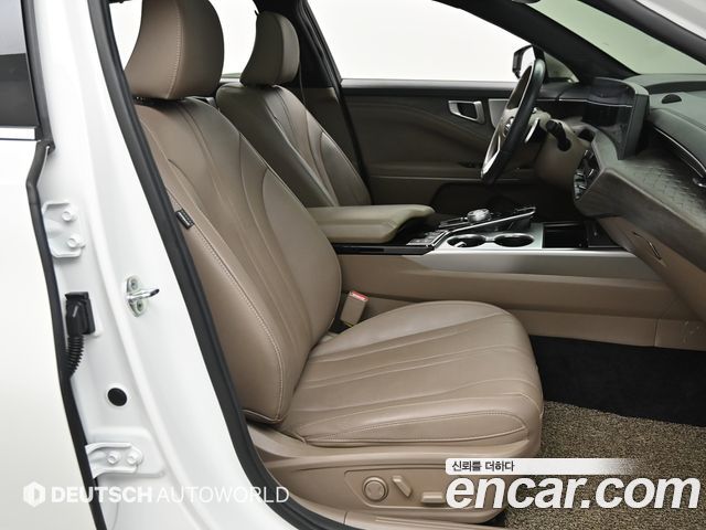 Kia K8 2.5 Gasoline 2WD Noblesse 2022 — фото 15