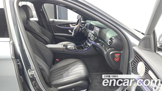 Mercedes-Benz E-Class (W213) E450 4MATIC Exclusive 2021 — фото 32