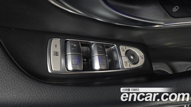 Mercedes-Benz E-Class (W213) E450 4MATIC Exclusive 2021 — фото 35