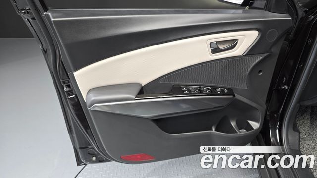 KG Mobility (SsangYong) Tivoli 1.6 2WD V3 2024 — фото 30
