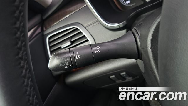 Renault Korea SM6 1.6 TCe RE 2016 — фото 28