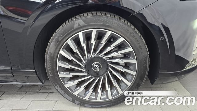 Hyundai Grandeur (GN7) 3.5 Gasoline 2WD Calligraphy 2023 — фото 21