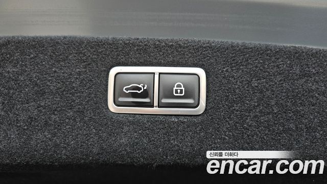 Genesis G90 (RS4) Gasoline 3.5 Turbo e-S/C AWD 2023 — фото 39