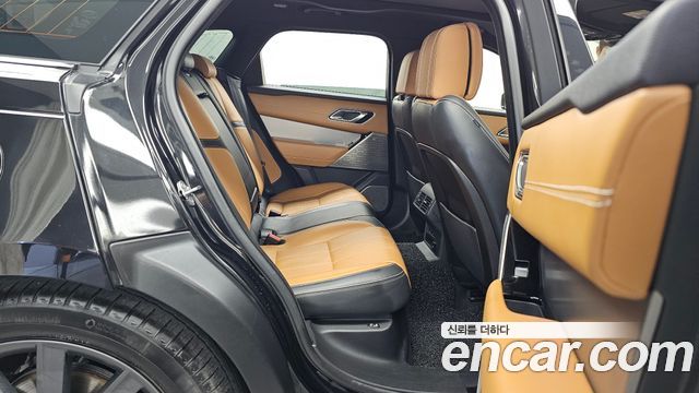 Land Rover Range Rover Velar 3.0 D300 R-Dynamic HSE 2019 — фото 16