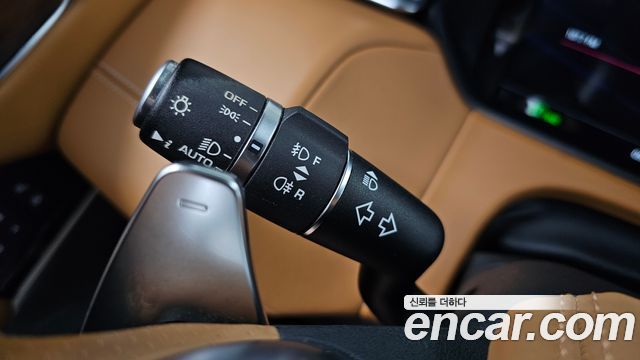 Land Rover Range Rover Velar 3.0 D300 R-Dynamic HSE 2019 — фото 43