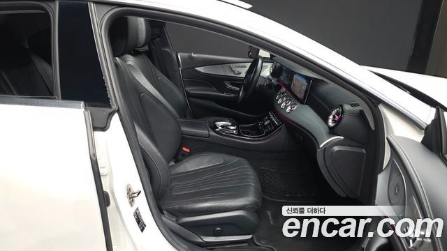 Mercedes-Benz CLS-Class (C257) CLS400d 4MATIC 2019 — фото 11