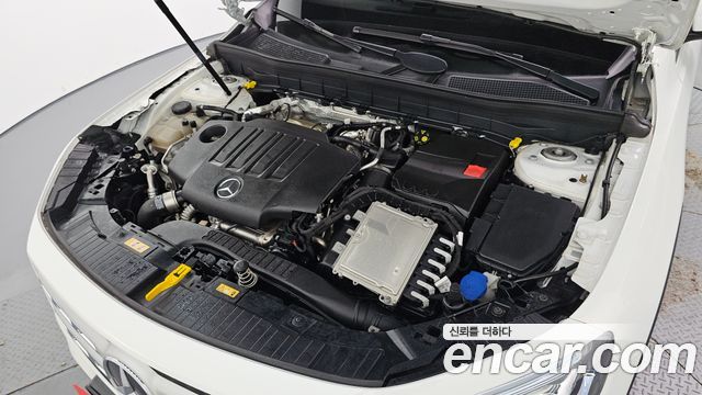 Mercedes-Benz GLB-Class (X247) GLB200 d 2021 — фото 6