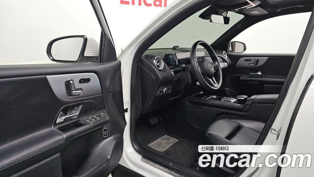 Mercedes-Benz GLB-Class (X247) GLB200 d 2021 — фото 10