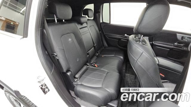 Mercedes-Benz GLB-Class (X247) GLB200 d 2021 — фото 11
