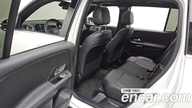 Mercedes-Benz GLB-Class (X247) GLB200 d 2021 — фото 26