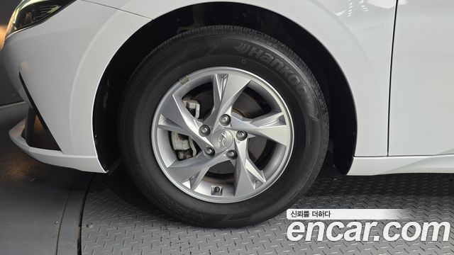 Hyundai Avante (CN7) 1.6 Smart 2023 — фото 5