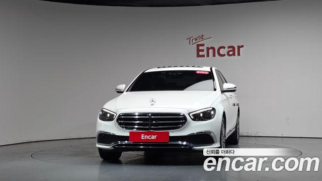 Mercedes-Benz E-Class (W213) E350 4MATIC Exclusive 2023 — фото 3