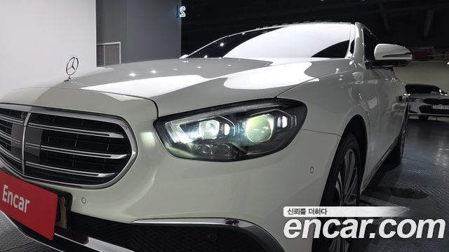 Mercedes-Benz E-Class (W213) E350 4MATIC Exclusive 2023 — фото 22