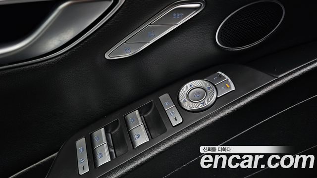 Genesis G80 (RG3) Gasoline 2.5 Turbo AWD 2022 — фото 29