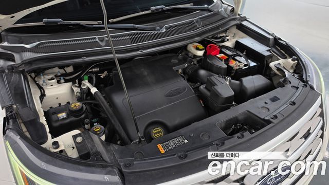 Ford Explorer 3.5 Limited 4WD 5th 2018 — фото 6