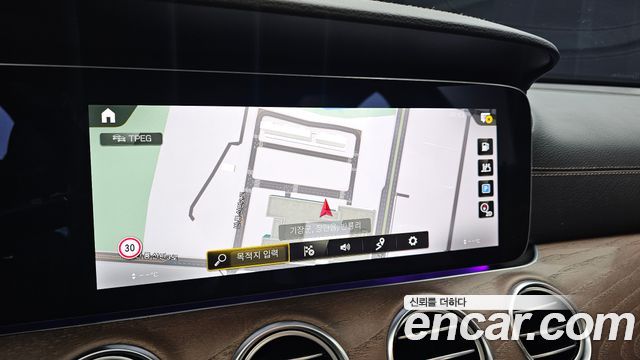Mercedes-Benz E-Class (W213) E250 Exclusive 2021 — фото 14