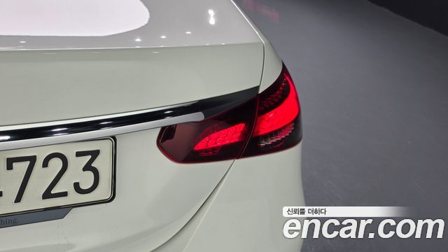 Mercedes-Benz E-Class (W213) E250 Exclusive 2021 — фото 23