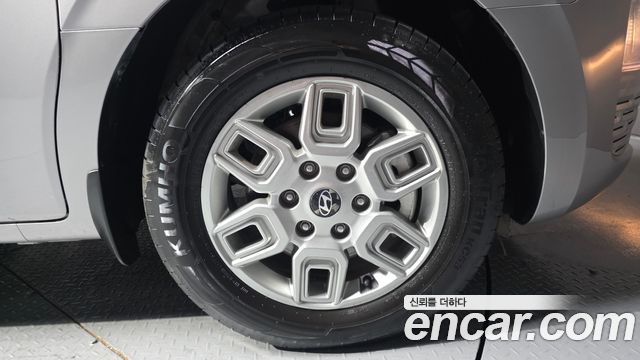 Hyundai Staria HEV 1.6 Tourer 11-Seater Modern 2025 — фото 21
