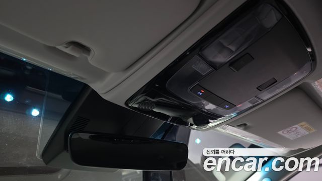 Hyundai Staria HEV 1.6 Tourer 11-Seater Modern 2025 — фото 27