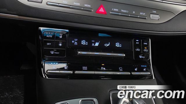 Hyundai Grandeur (IG) 2.5 Premium Choice 2021 — фото 17