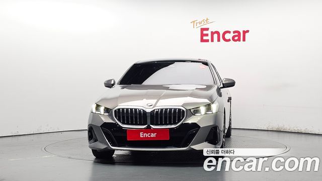 BMW 5 Series (G60) 530i xDrive M Sport 2026 — фото 3