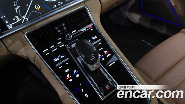 Porsche Panamera (971) 2.9 AWD E-Hybrid 2019 — фото 9