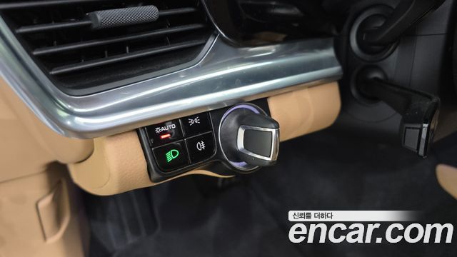 Porsche Panamera (971) 2.9 AWD E-Hybrid 2019 — фото 28