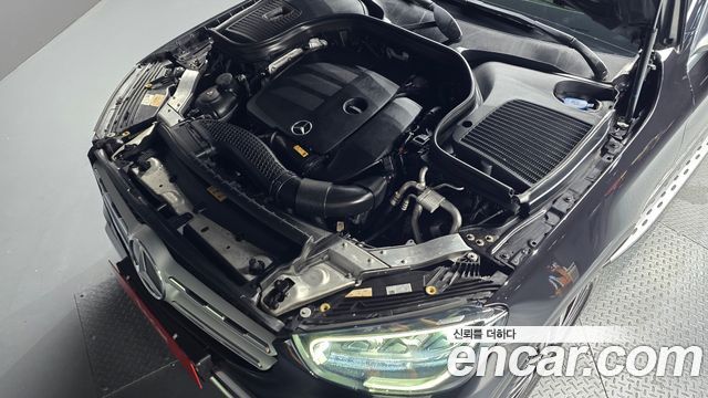 Mercedes-Benz GLC-Class (X253) GLC300 4MATIC 2020 — фото 6